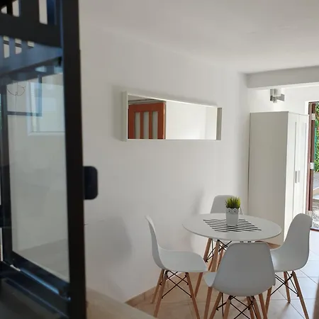 Studio Ix - Wyscigi Appartamento *